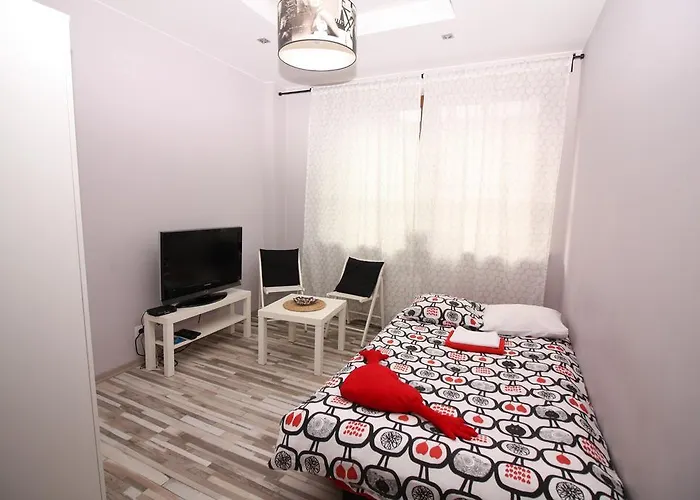 Red Apartament