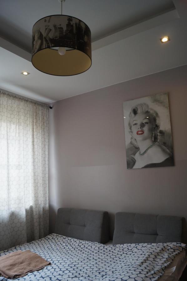 Red Apartament Apartment