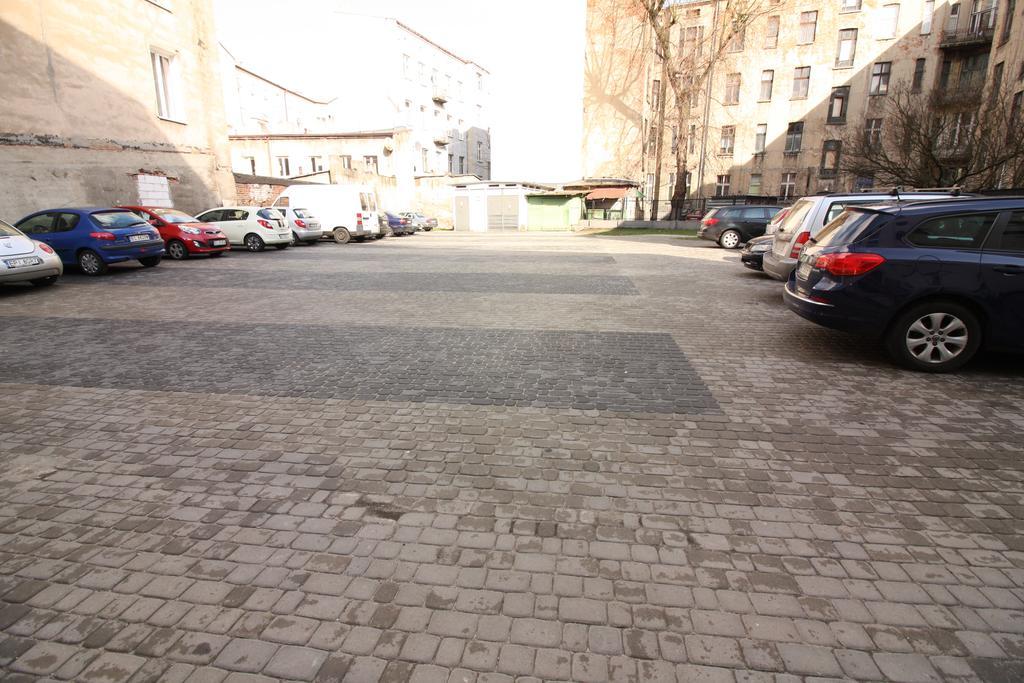 Red Apartament *
